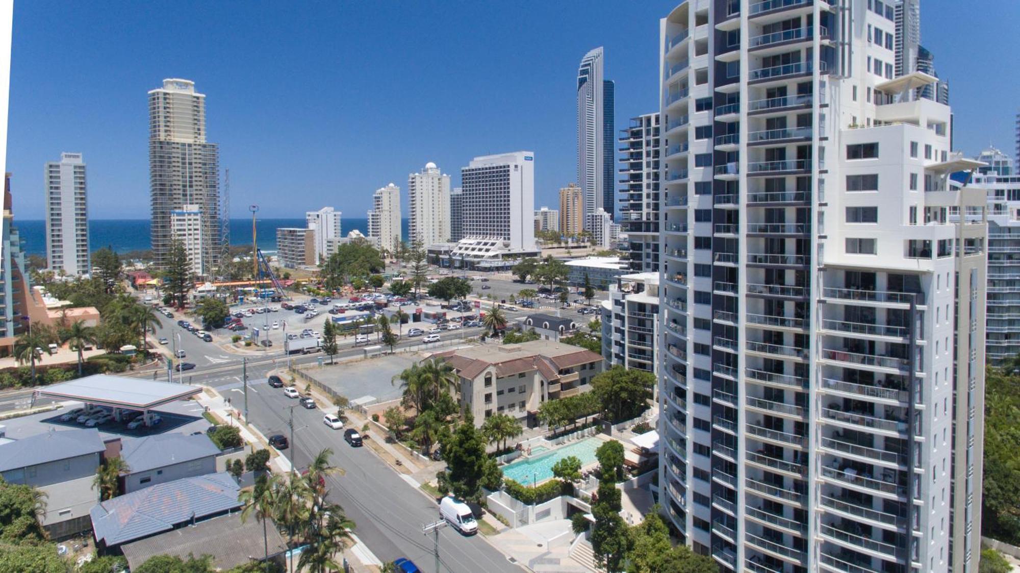 Trilogy Surfers Paradise Exterior photo